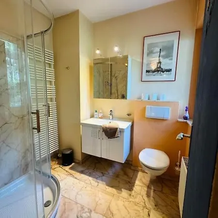 Skyview Peaceful Retreat Near Luxemburg Airport *