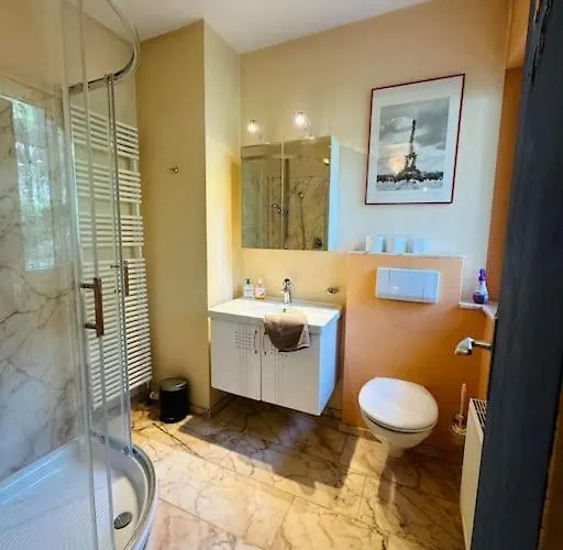 Skyview Peaceful Retreat Near Luxemburg Airport *